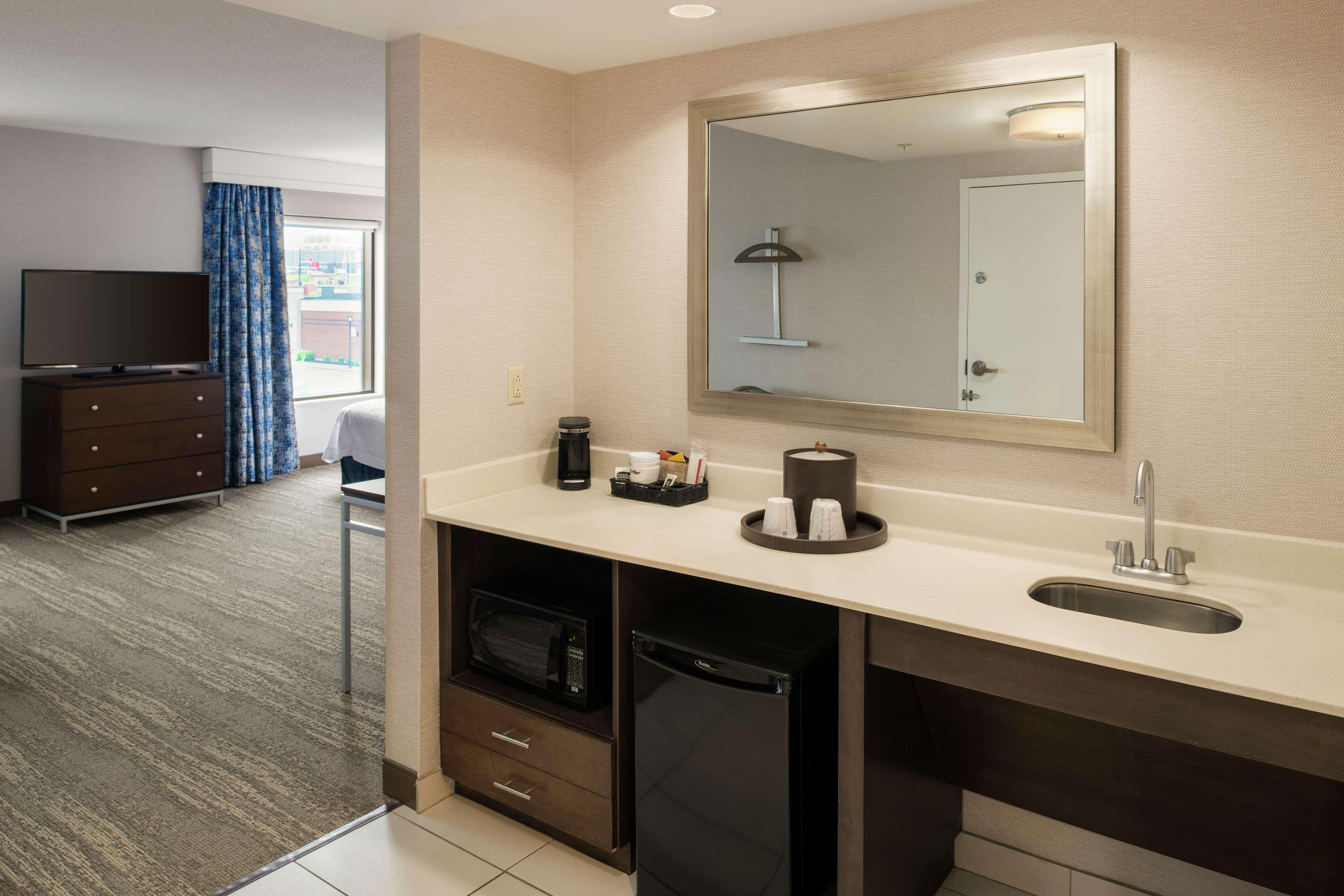 Hampton Inn & Suites By Hilton Dartmouth - Halifax Exterior foto